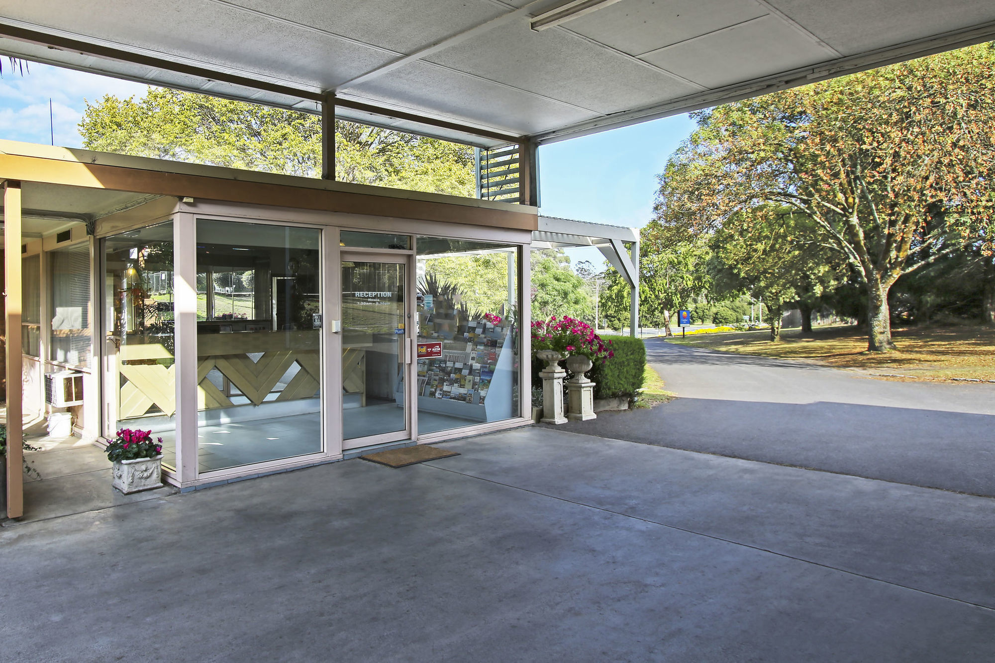 Moe Parklands Motel Exteriör bild